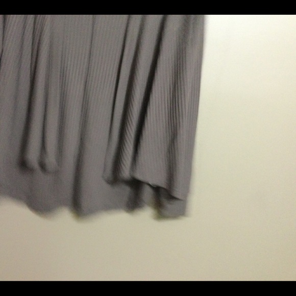 Gently worn ribbed open front Sm - Picture 3 of 5